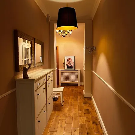 Apartment Elite Luxury Apartment, 115 M2, With Terrace, In Great Location *