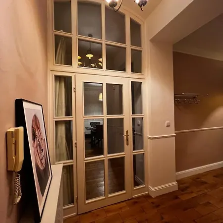 Apartment Elite Luxury Apartment, 115 M2, With Terrace, In Great Location